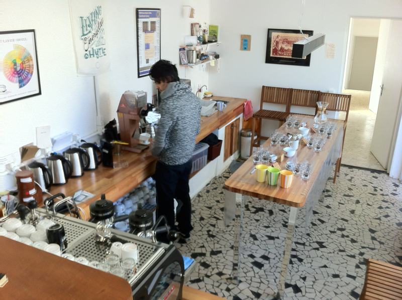 La salle de cupping de FAF Coffee, à Sao Paulo