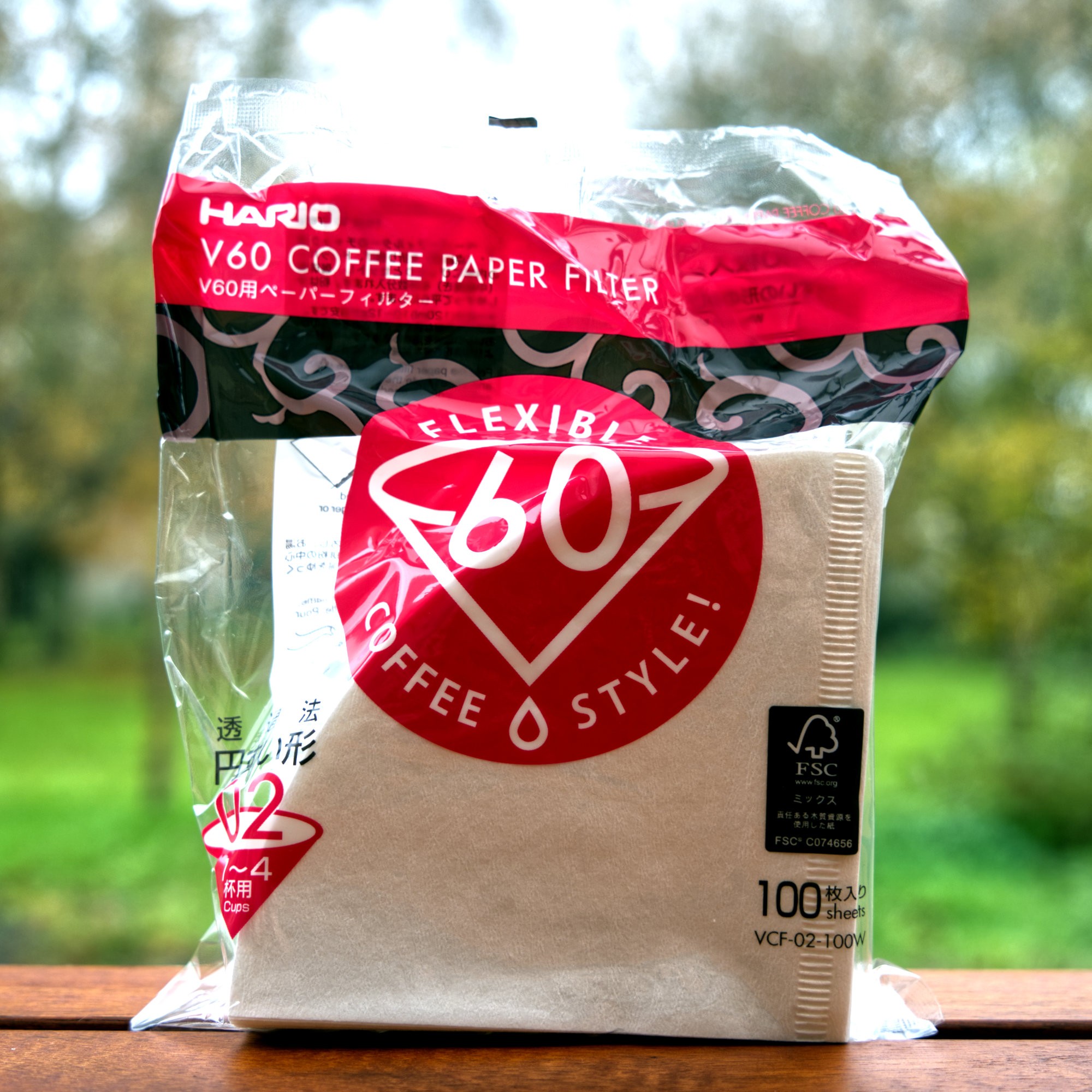 100 Filtres Hario V60 Taille 02 - Caffè Cataldi - Meilleur Torréfacteur de  France 2010 - Vente de café de spécialité en grain ou moulu